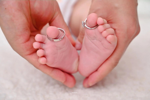 灯塔孕妇两个月肚子疼